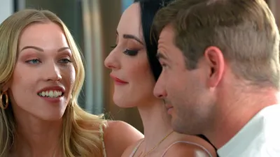 Good Friends Make Great Lovers – S49:E13 – Diana Grace, Violet Voss