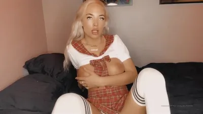 Johanne Nordeng 9 Min Striptease